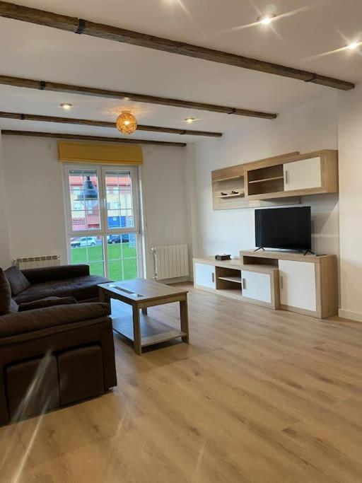 Apartamento Cerca De La Playa 살리너스 외부 사진
